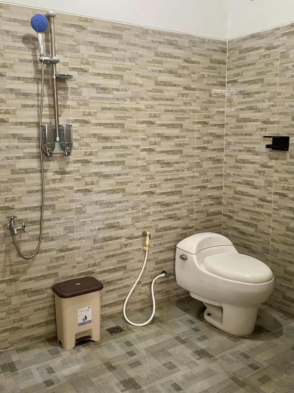 Zzz Hostel Malang Ngoại thất bức ảnh