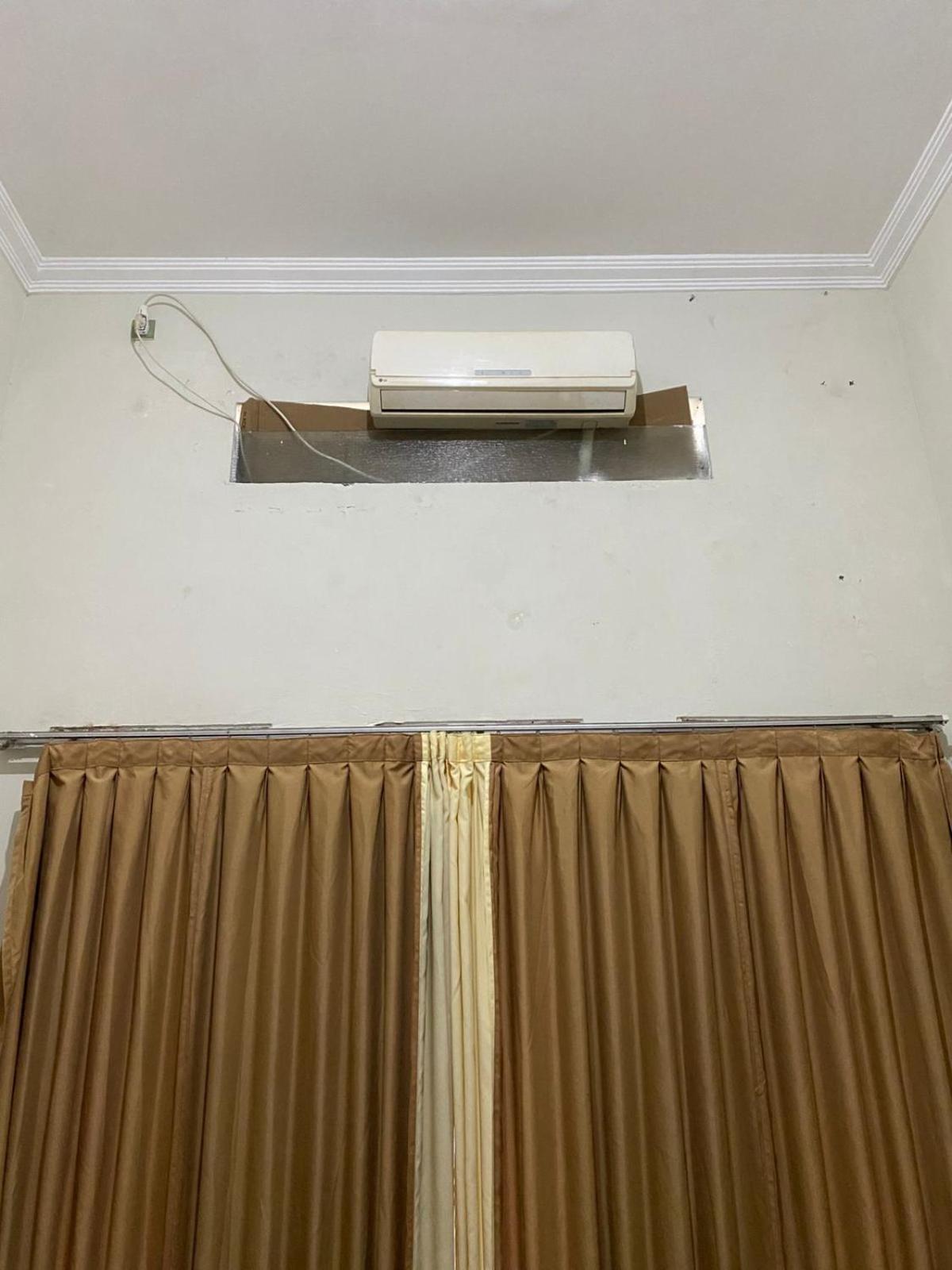 Zzz Hostel Malang Ngoại thất bức ảnh